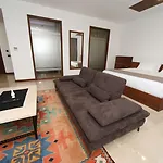 Carissa Hotel
